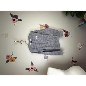 Nike Boy’s Sportswear Gray and Black Fitted Camo Graphic Sweatshirt - Size - XL